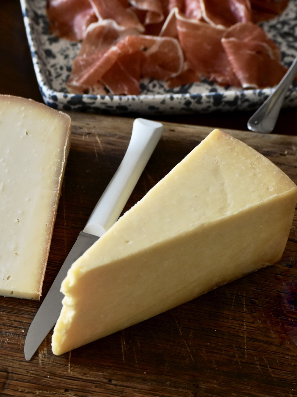 Cabot Clothbound Cheddar